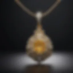 Elegant diamond solitaire pendant in yellow gold with intricate design